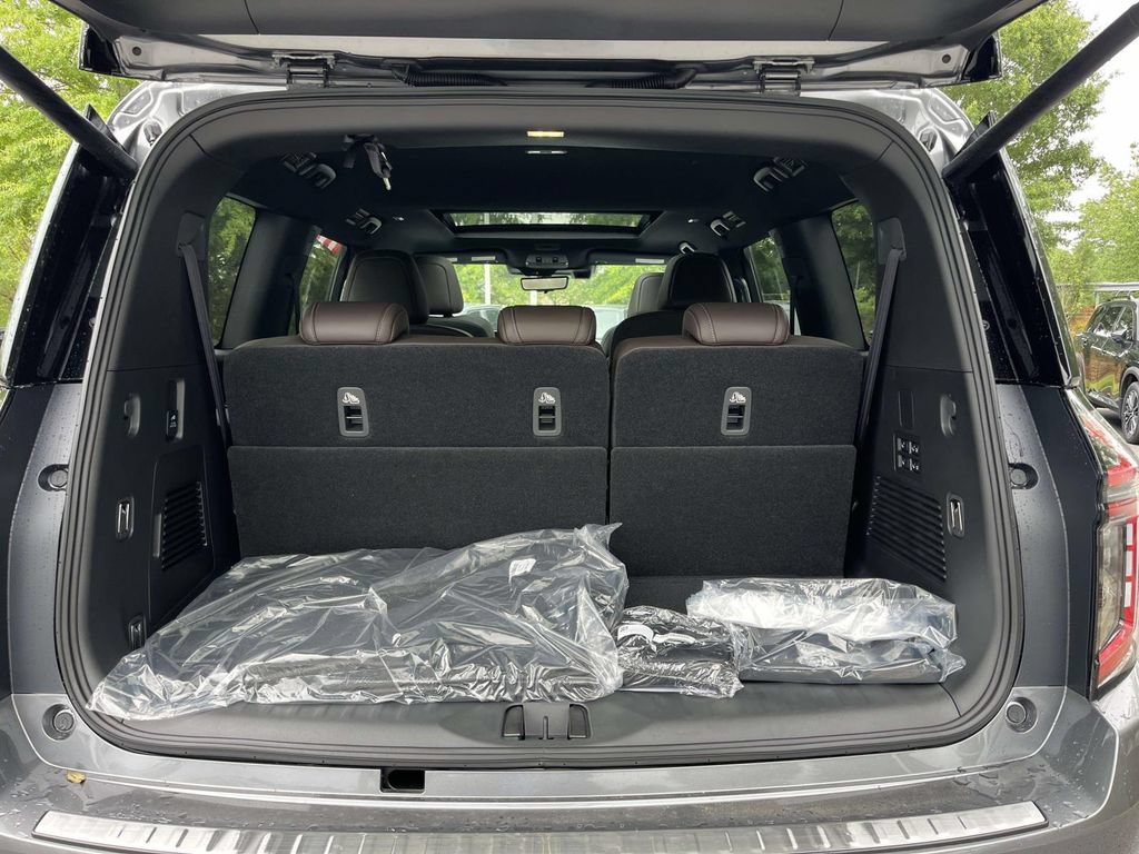 New 2026 Nissan Armada Platinum AWD/4WD image 10