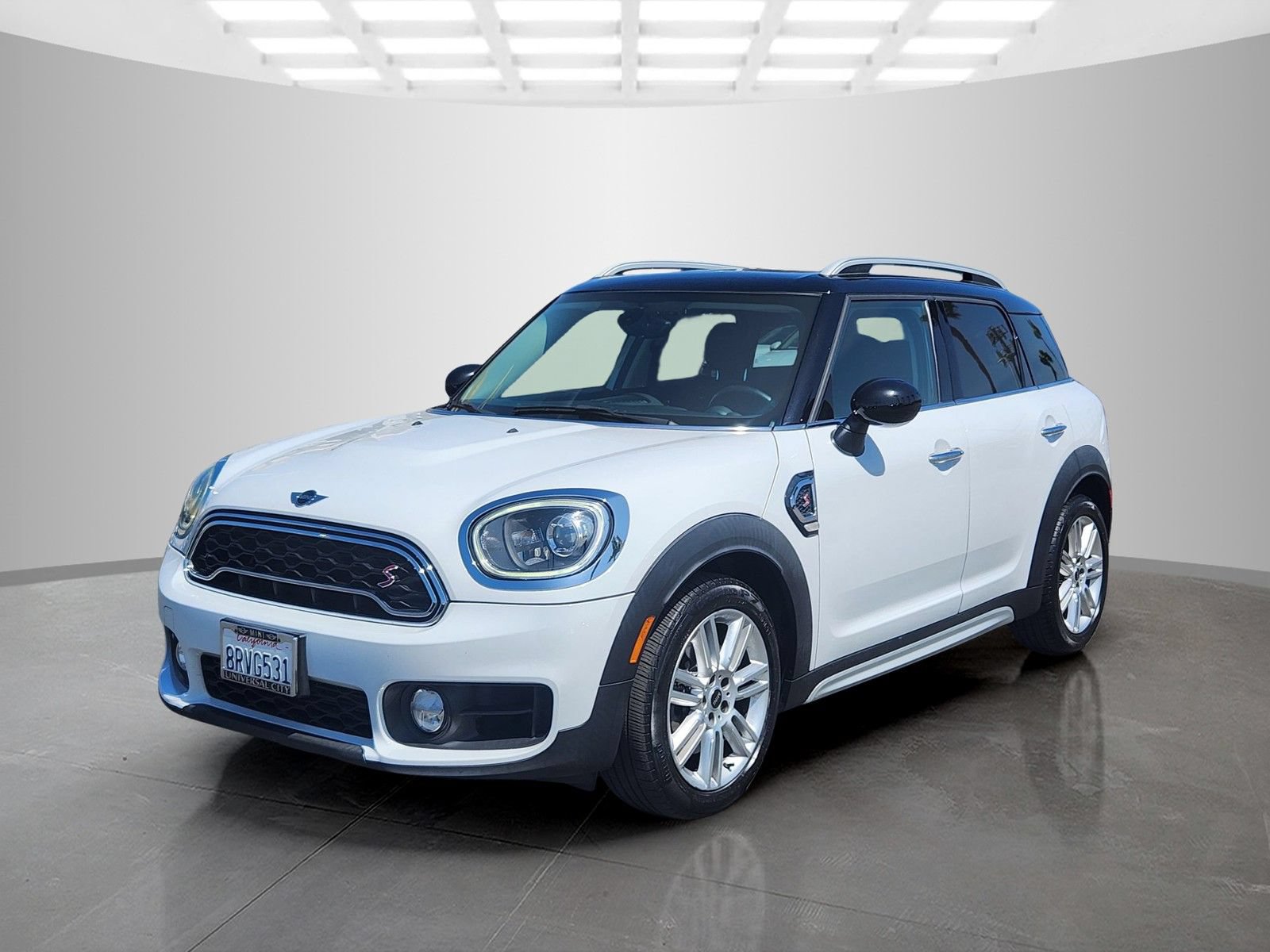 Used 2017 MINI Cooper Countryman S FWD image 3
