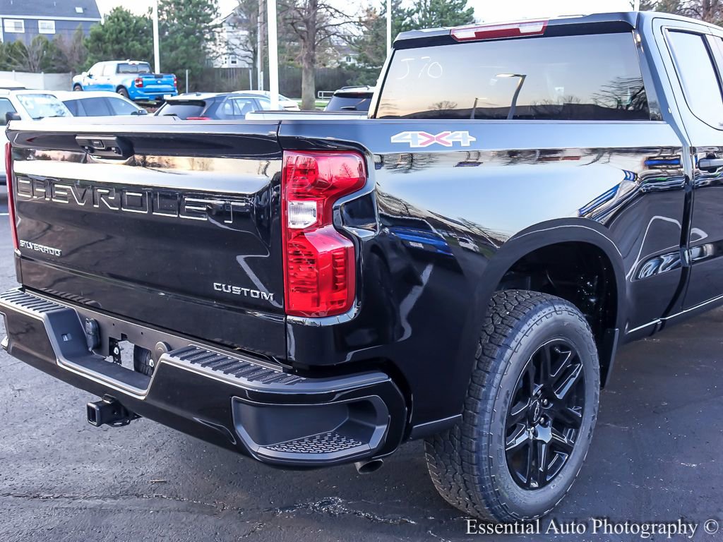 New 2026 Chevrolet Silverado 1500 Custom w/ Turbomax Blackout Package image 7
