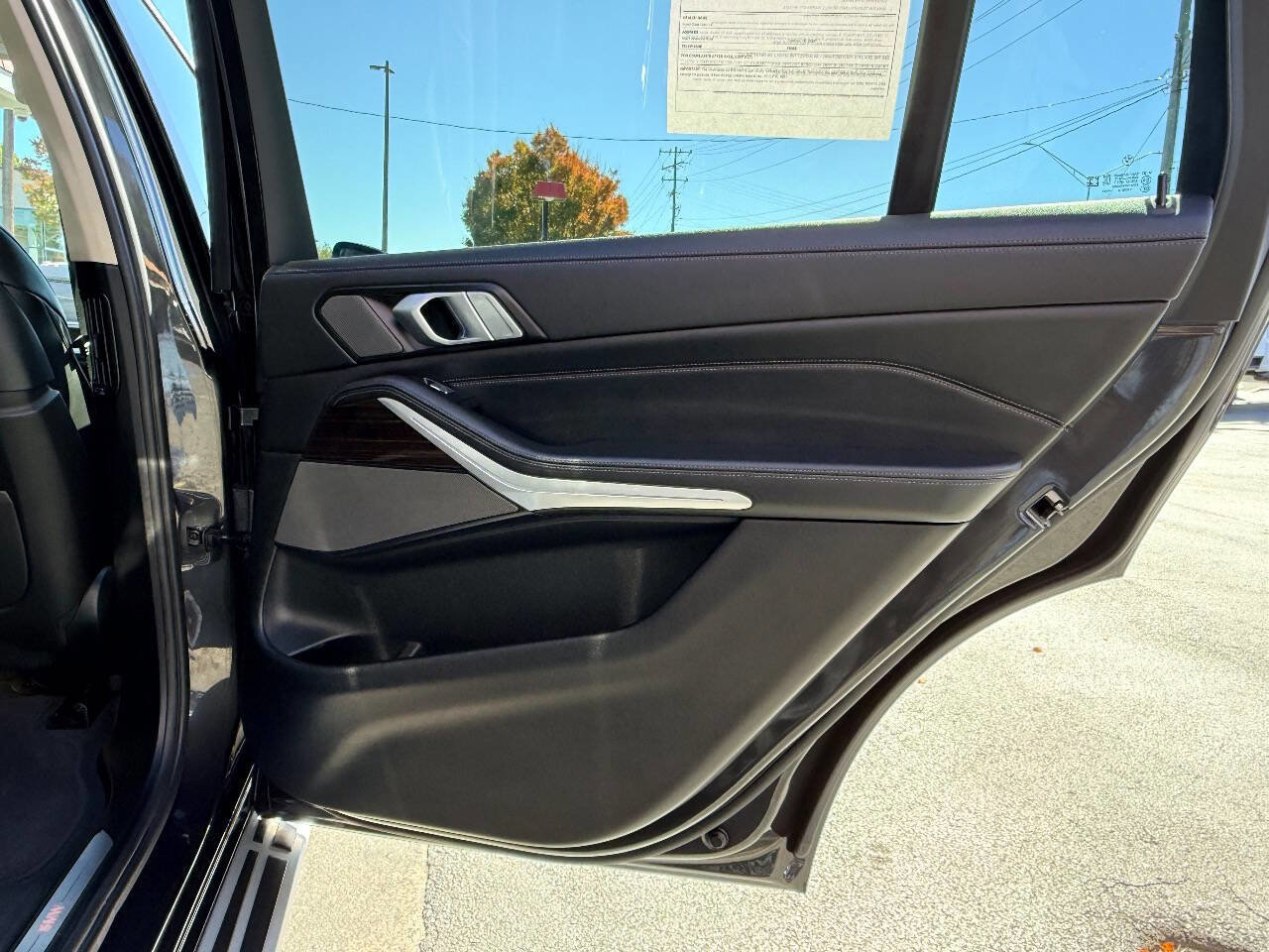 Used 2020 BMW X7 xDrive40i w/ Luxury Seating Package image 36