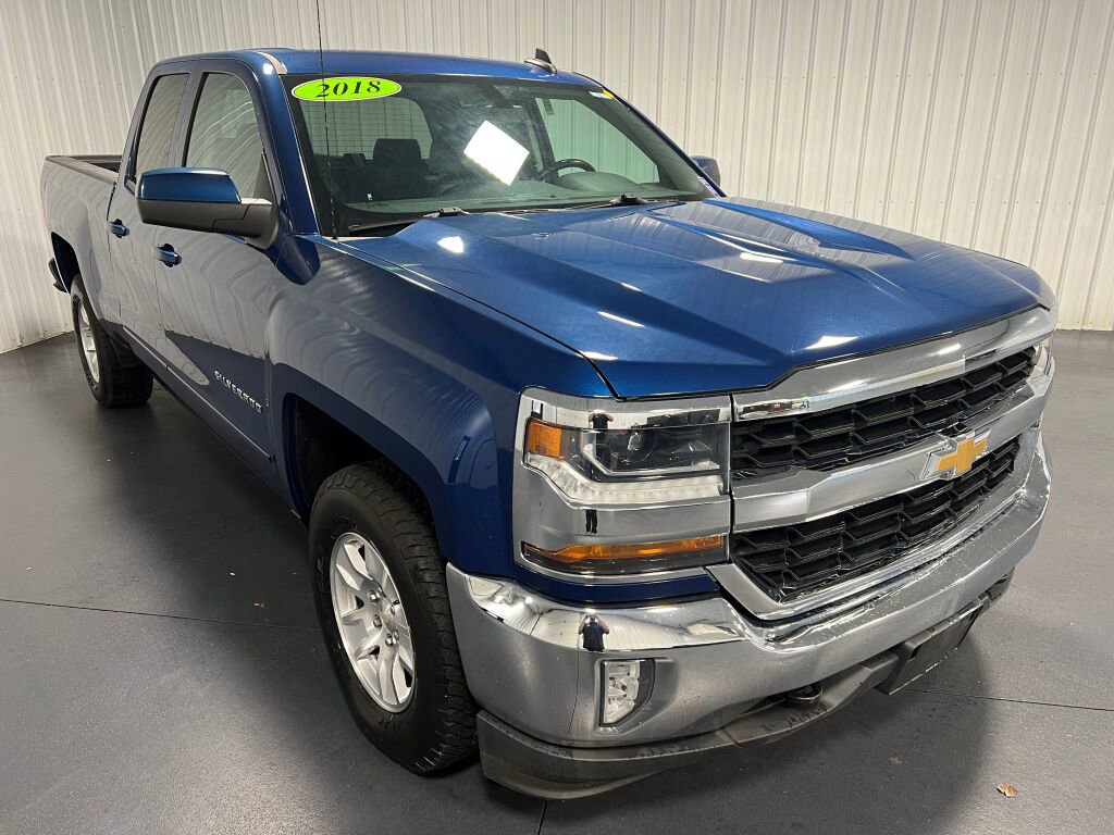 Used 2018 Chevrolet Silverado 1500 LT w/ All Star Edition image 15