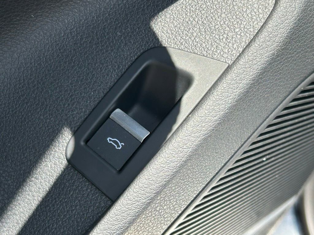 Used 2023 Audi Q7 3.0T Prestige AWD/4WD image 77