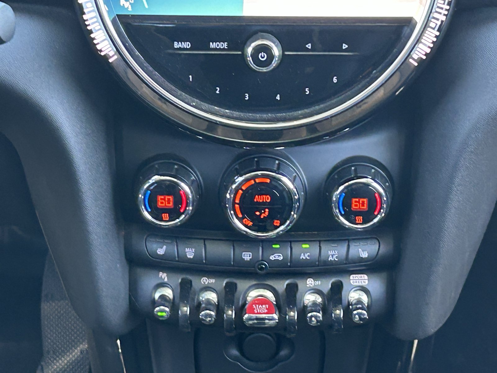 Used 2022 MINI Cooper S w/ Driver Assistance Package FWD image 19