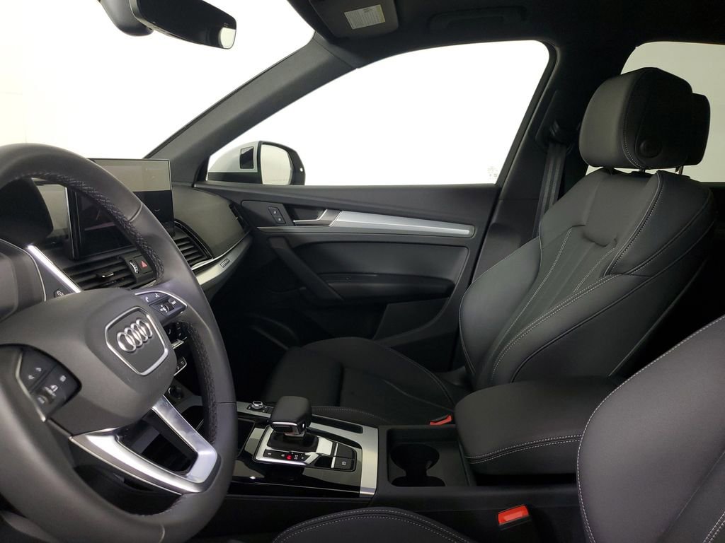 Used 2025 Audi Q5 2.0T Premium image 22
