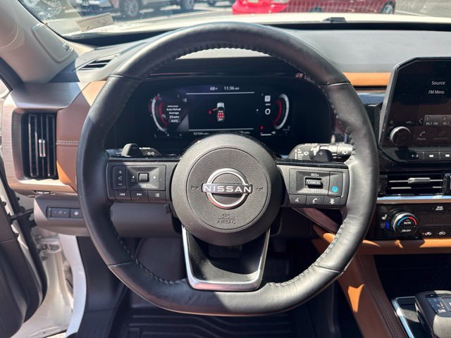 Used 2024 Nissan Pathfinder Platinum w/ Cargo Package AWD/4WD image 23