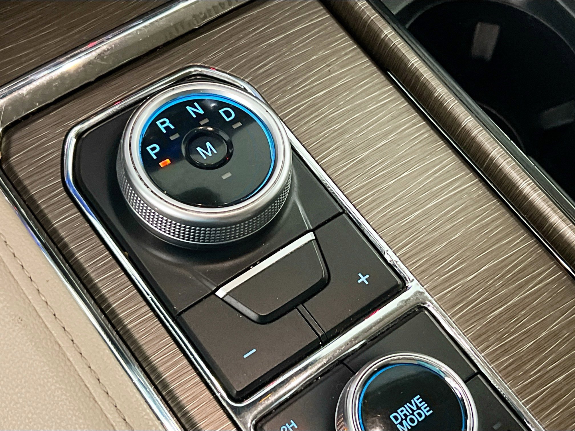 Used 2023 Ford Expedition Max Limited image 25