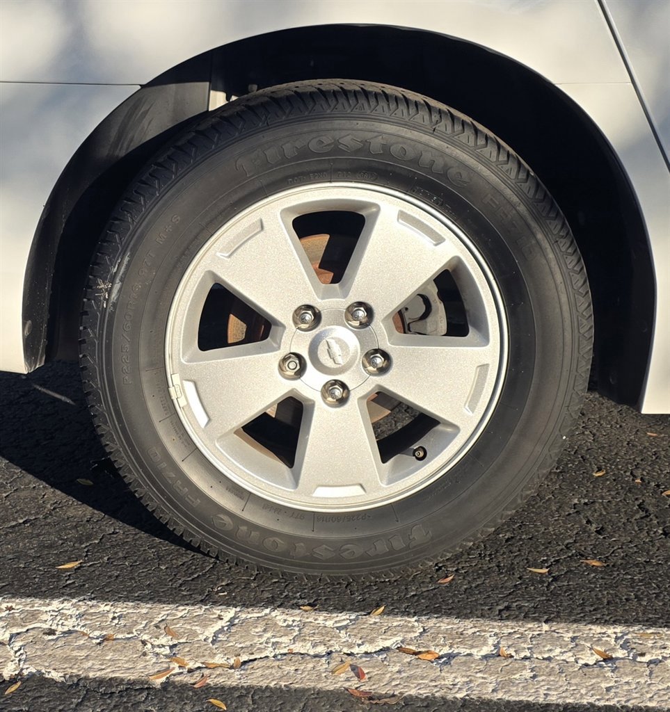 Used 2010 Chevrolet Impala LT w/ Luxury Edition Package image 37