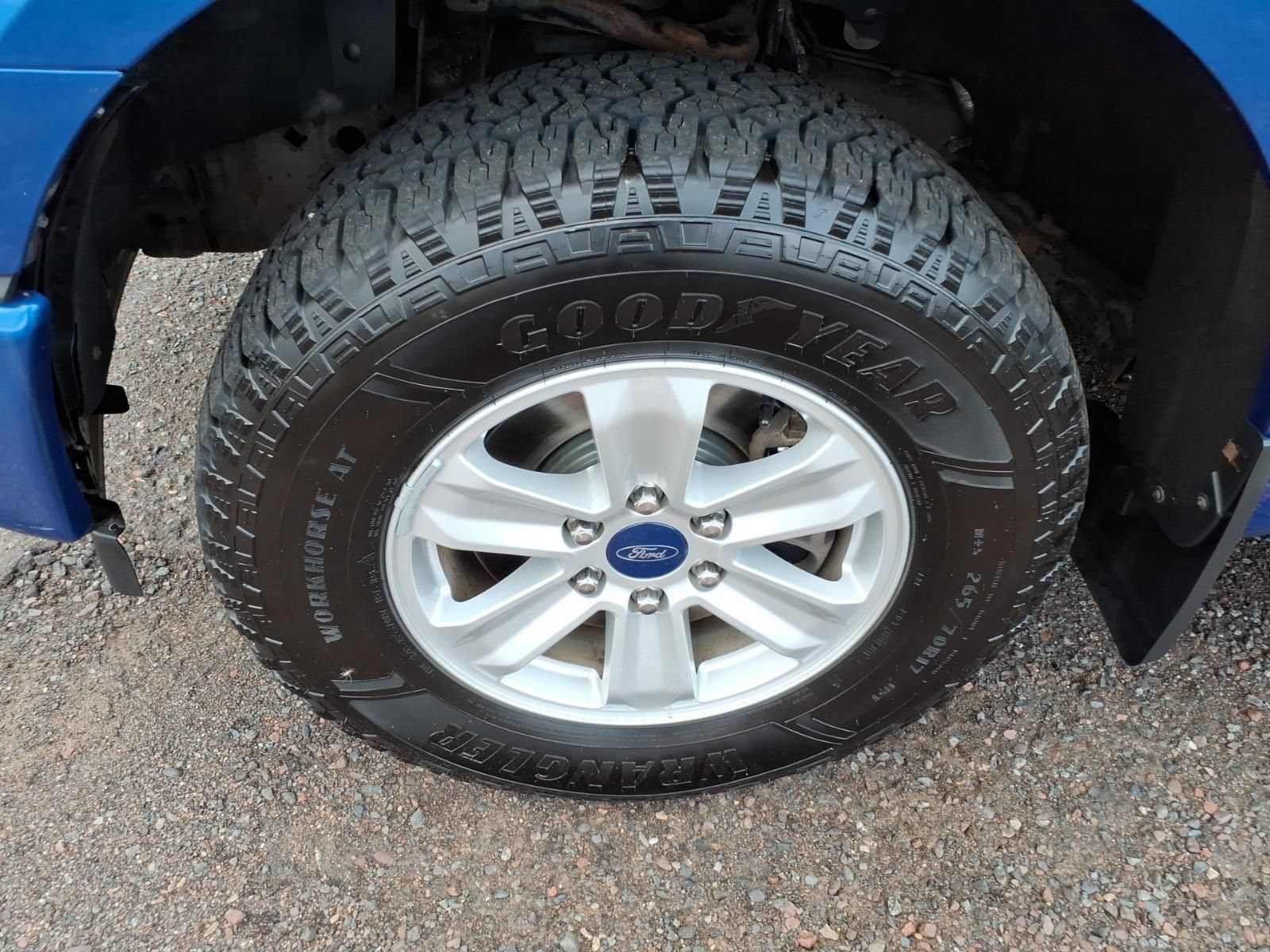 Used 2017 Ford F150 XL w/ Equipment Group 101A Mid AWD/4WD image 10