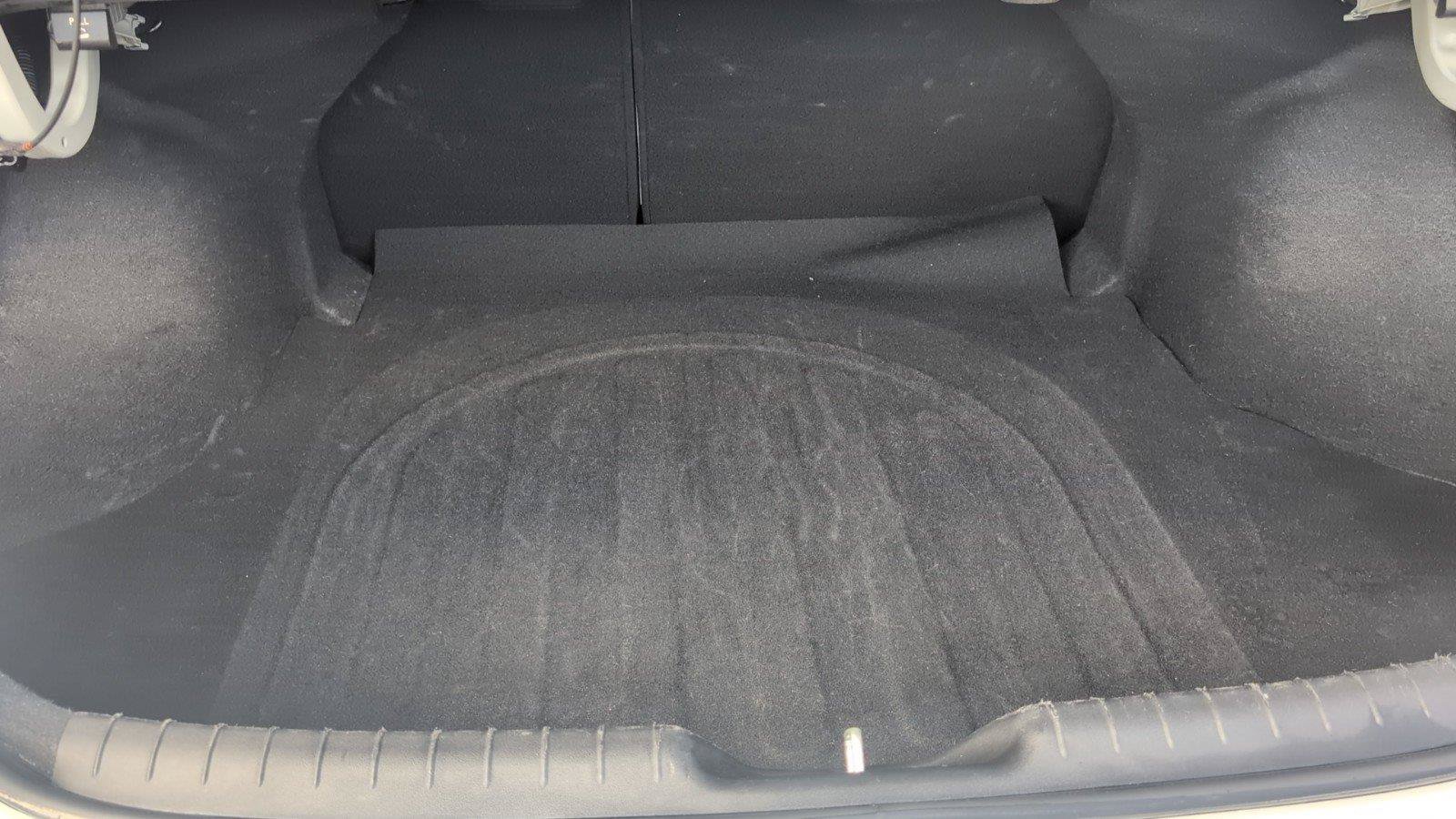 Used 2024 Hyundai Elantra Limited FWD image 5