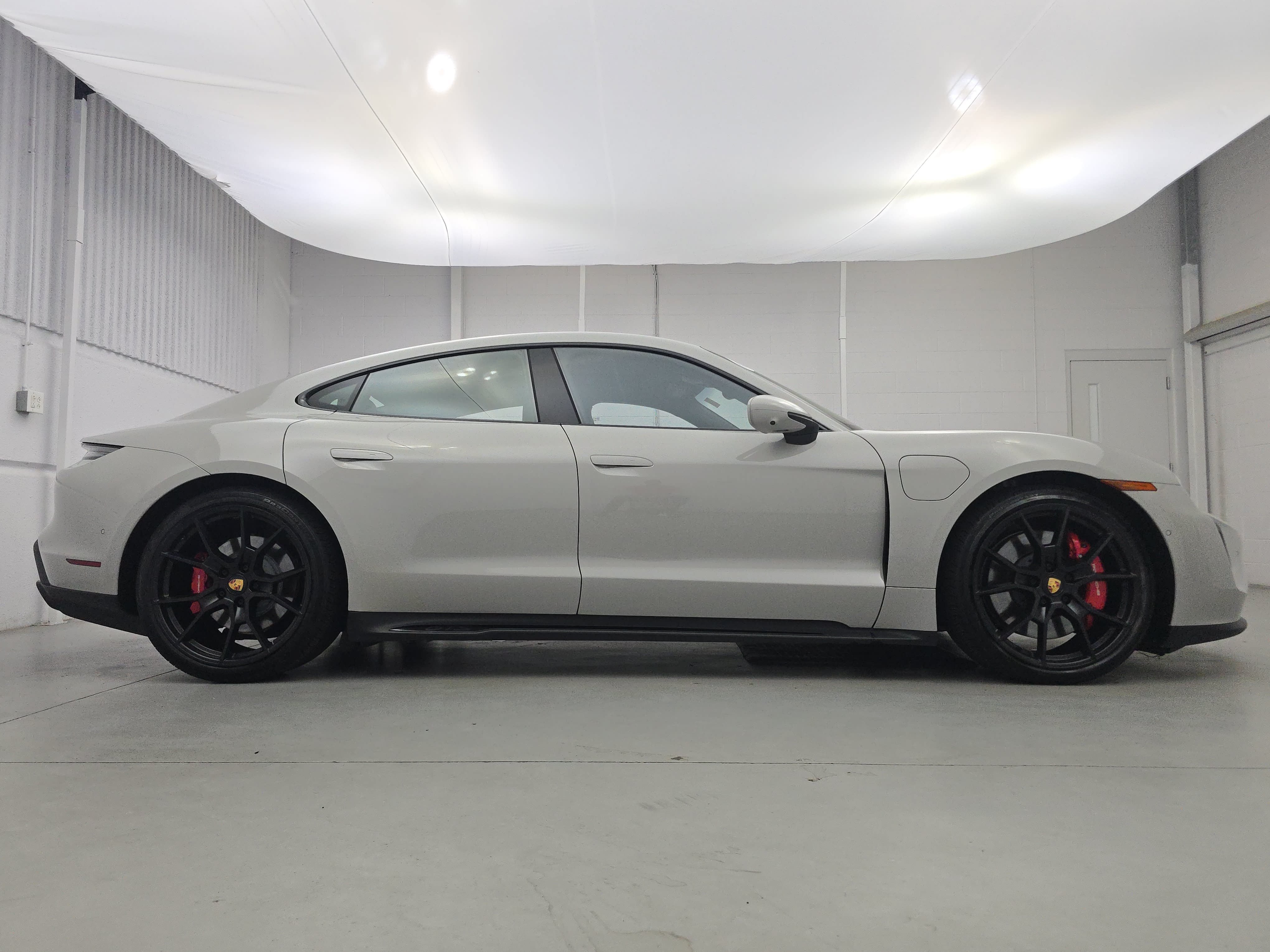 Certified 2024 Porsche Taycan GTS AWD/4WD image 8