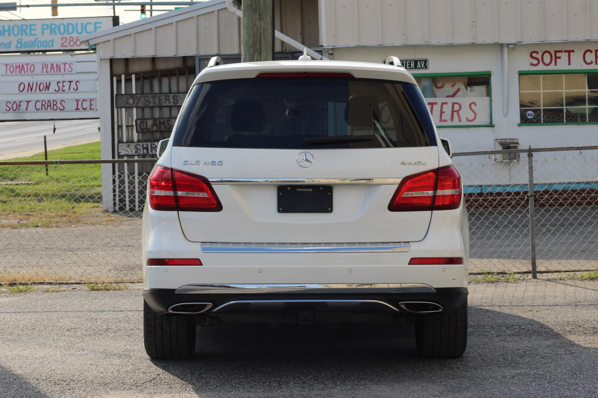 Used 2017 Mercedes-Benz GLS 450 4MATIC w/ Premium Package image 7