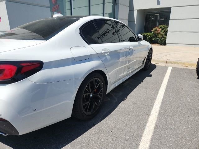 Used 2021 BMW 530i w/ M Sport Package RWD image 16