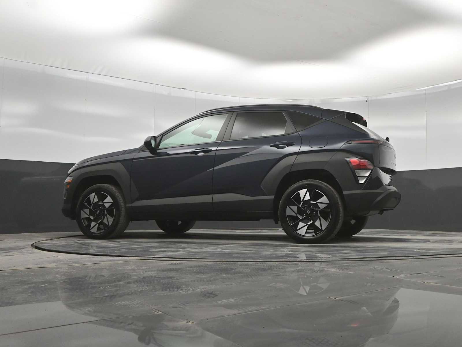 Used 2024 Hyundai Kona SEL AWD/4WD image 39