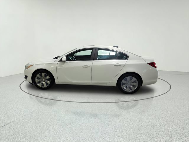 Used 2017 Buick Regal Premium w/ Driver Confidence Package #1 FWD image 6