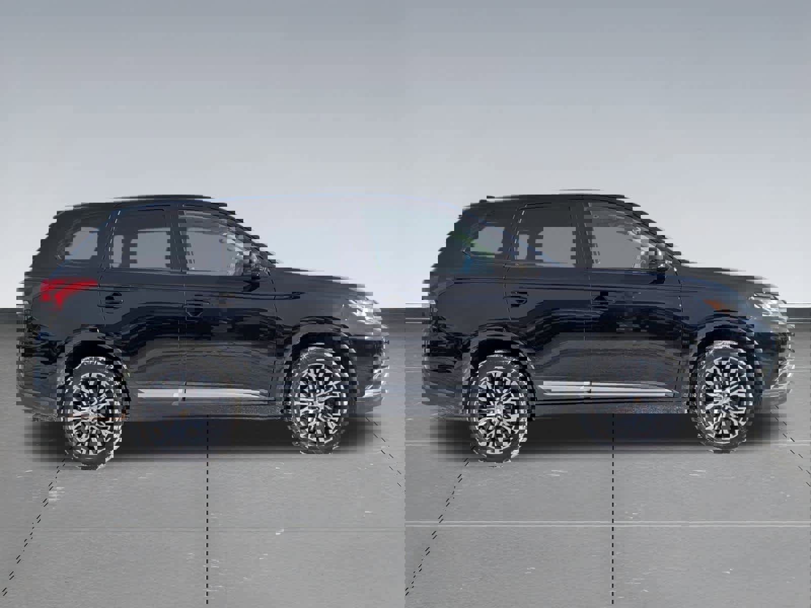 Used 2017 Mitsubishi Outlander ES image 7