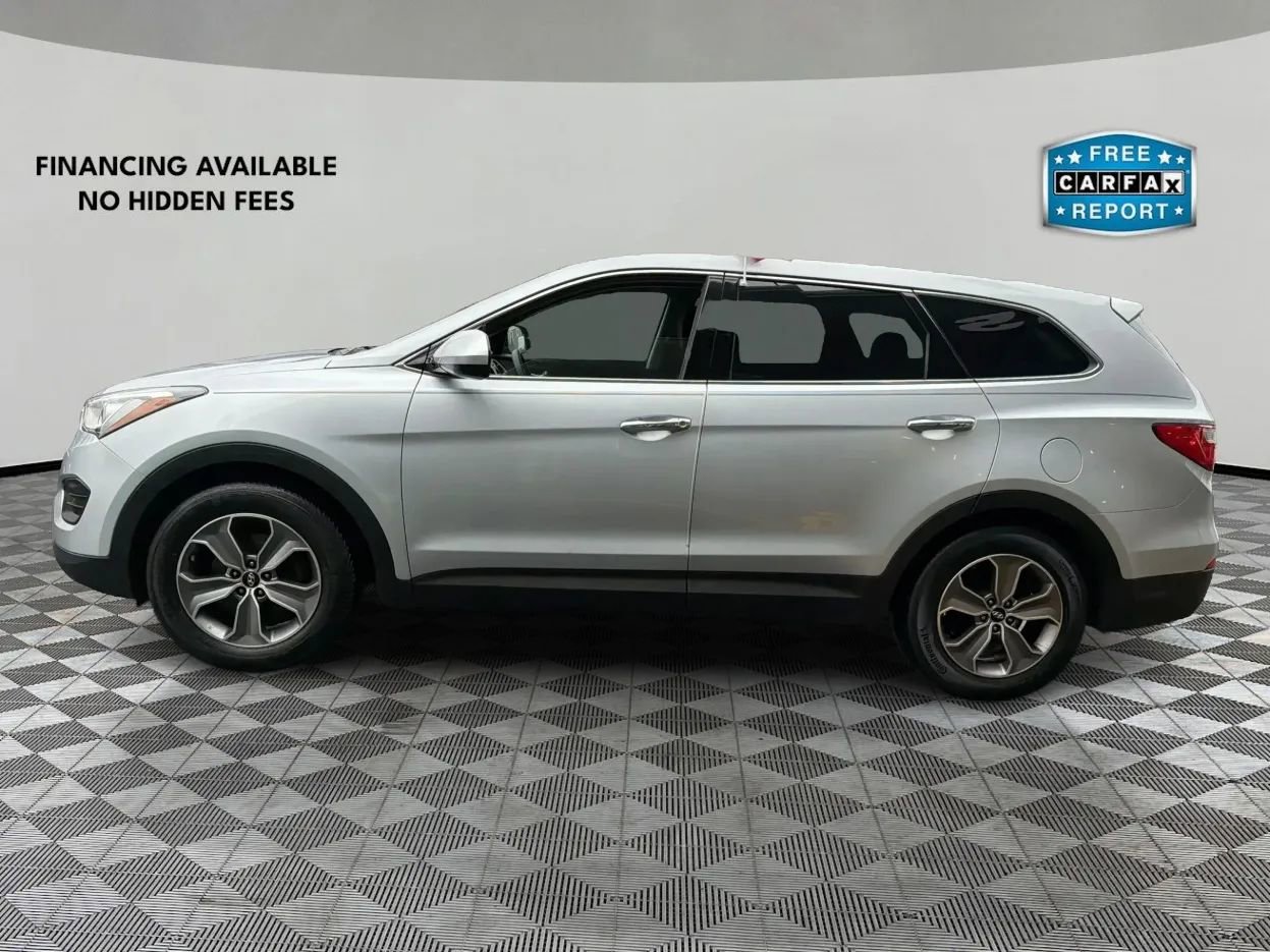 Used 2013 Hyundai Santa Fe GLS image 8