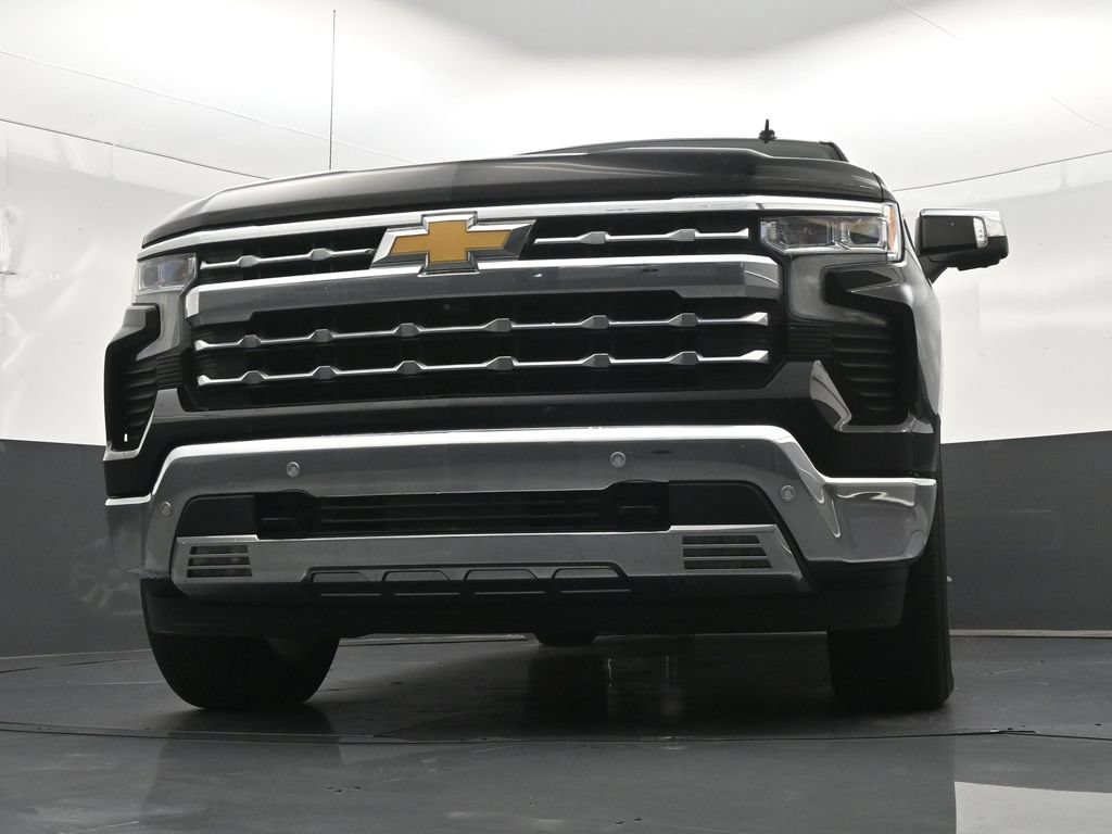 Used 2022 Chevrolet Silverado 1500 LTZ RWD image 31