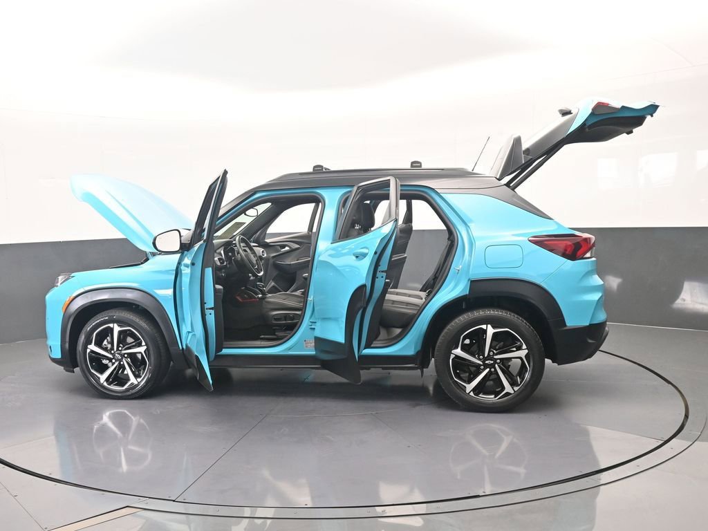 Used 2021 Chevrolet TrailBlazer RS w/ Sun and Liftgate Package FWD image 78