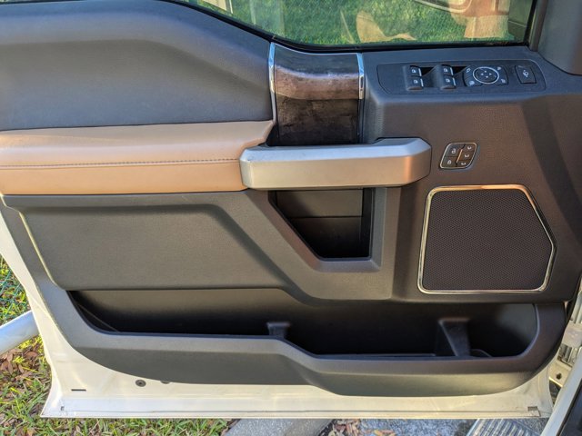 Used 2022 Ford F350 Lariat w/ Lariat Value Package image 13