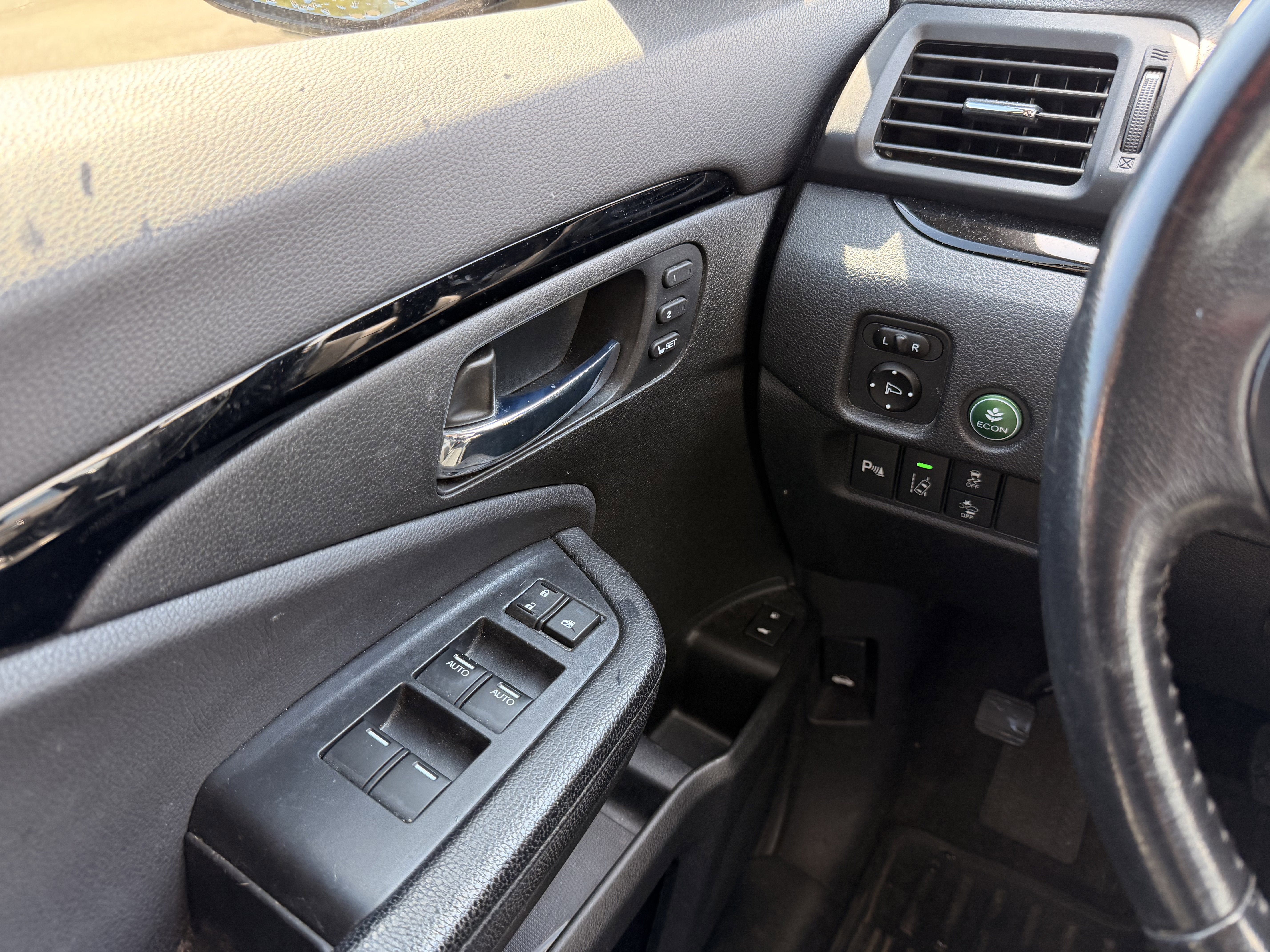 Used 2016 Honda Pilot Elite image 21