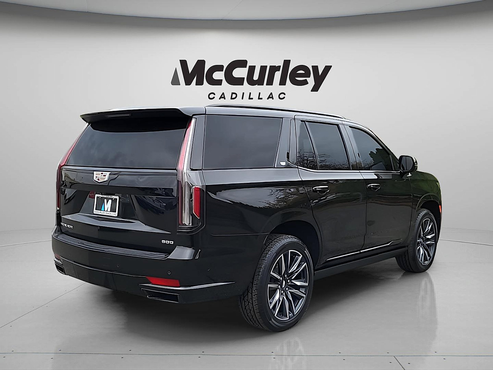 Used 2021 Cadillac Escalade Sport w/ Driver Assist Tech Package AWD/4WD image 7