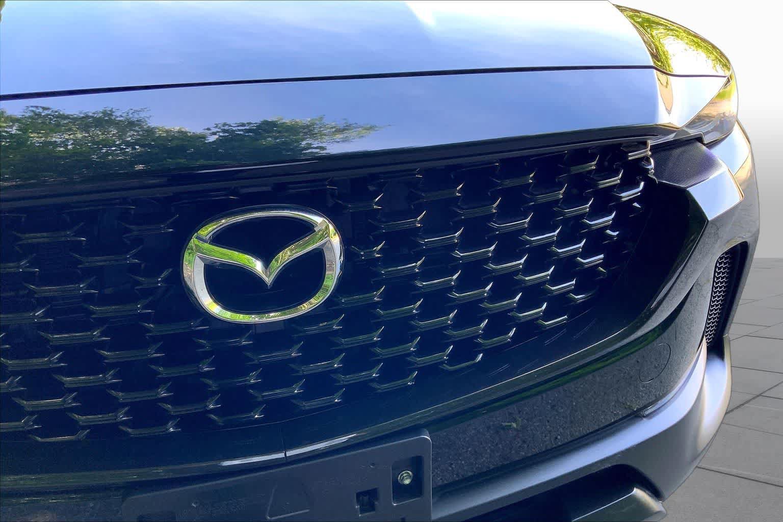 Used 2025 MAZDA CX-50 2.5 Hybrid w/ Cargo Package AWD/4WD image 32