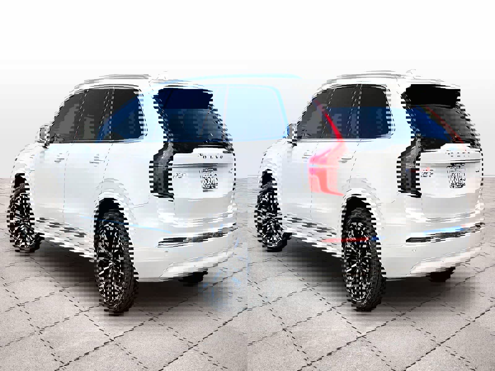 Used 2025 Volvo XC90 T8 Ultra w/ Protection Package Premier image 14