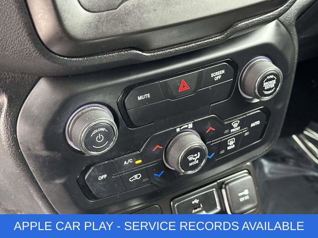 Used 2020 Jeep Renegade Latitude w/ Popular Equipment Group AWD/4WD image 7