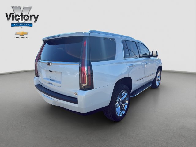 Certified 2020 Cadillac Escalade Luxury AWD/4WD image 7