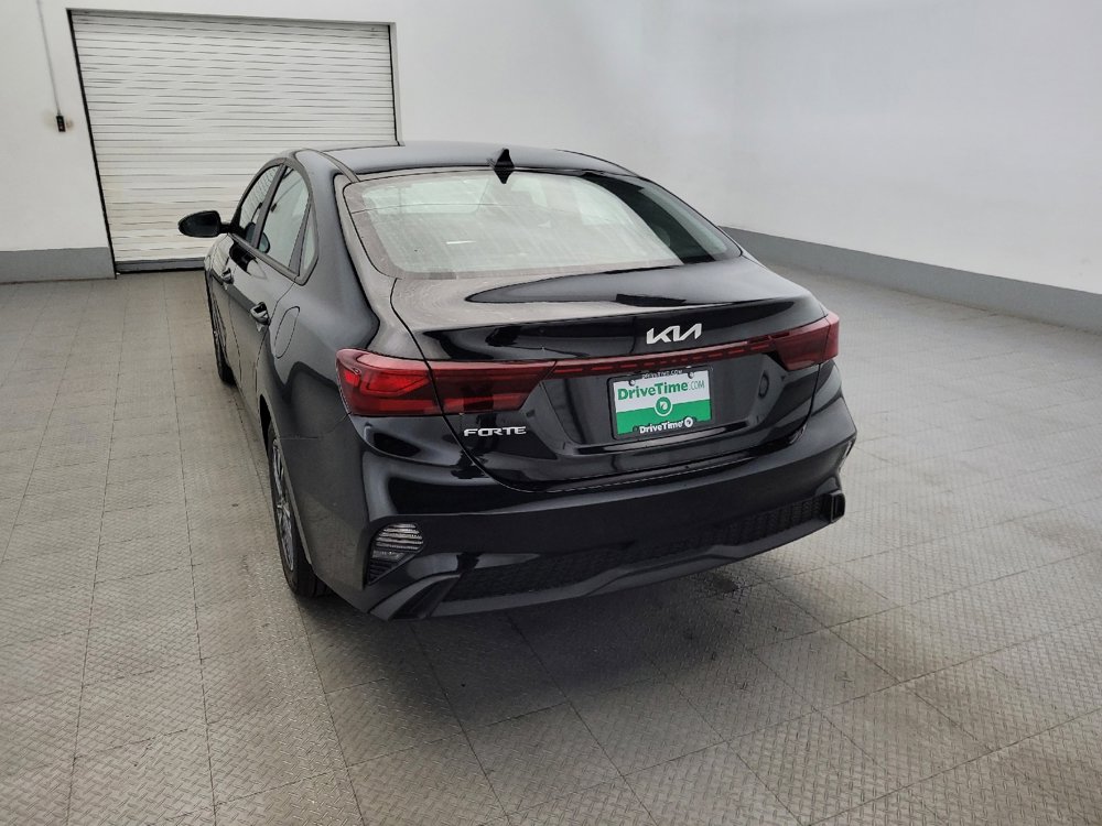 Used 2023 Kia Forte LXS w/ LXS Technology Package image 6