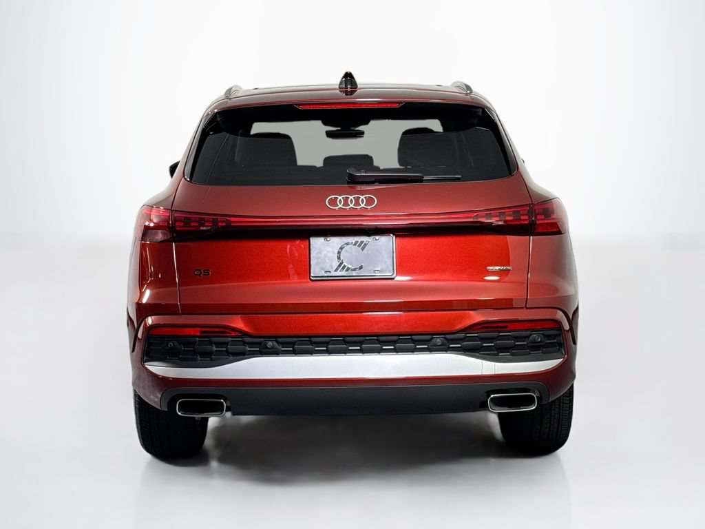 Used 2025 Audi Q5 Premium w/ Convenience Package AWD/4WD image 4
