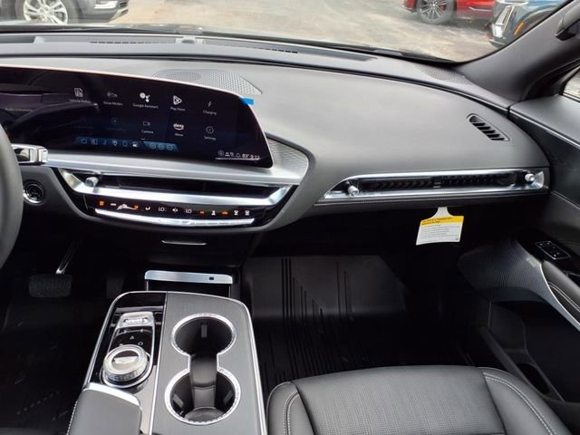 New 2025 Cadillac Lyriq Sport w/ LPO, Floor Liner Package image 17