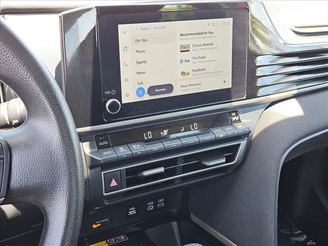 Used 2025 Toyota Camry LE FWD image 19