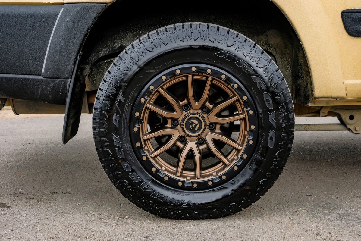 Used 2004 Toyota Sequoia SR5 image 59