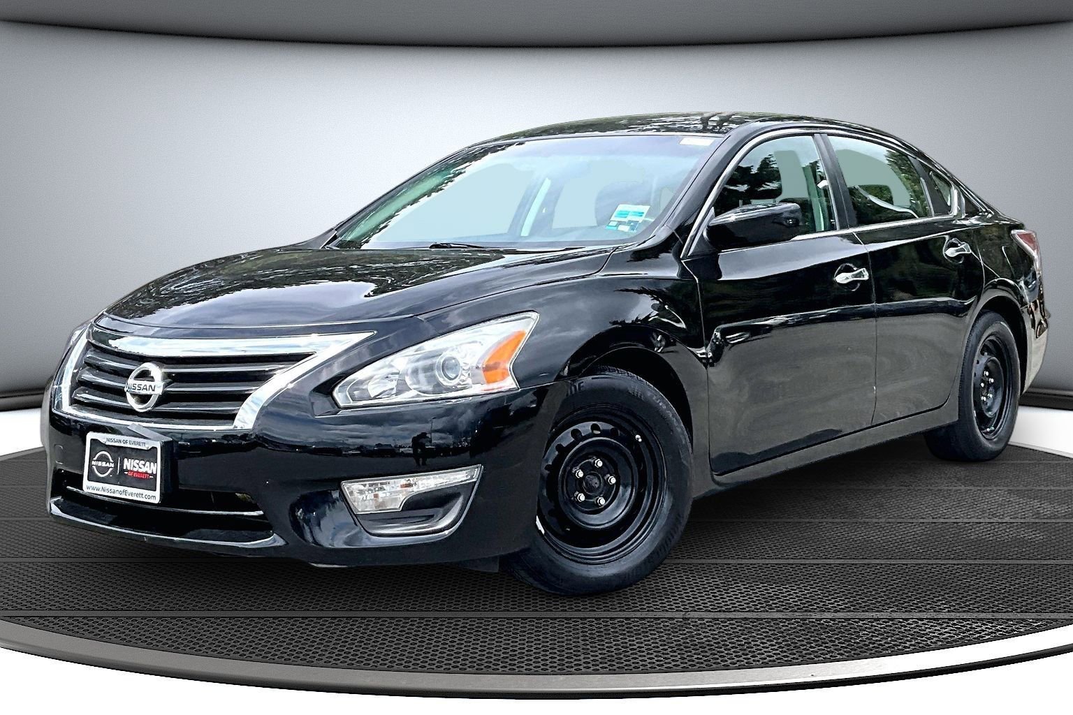 Used 2014 Nissan Altima 2.5 S w/ Display Audio Package FWD image 3