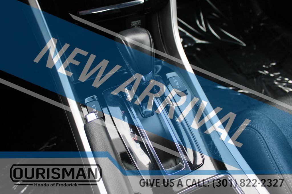 Used 2017 Honda Accord Touring image 19