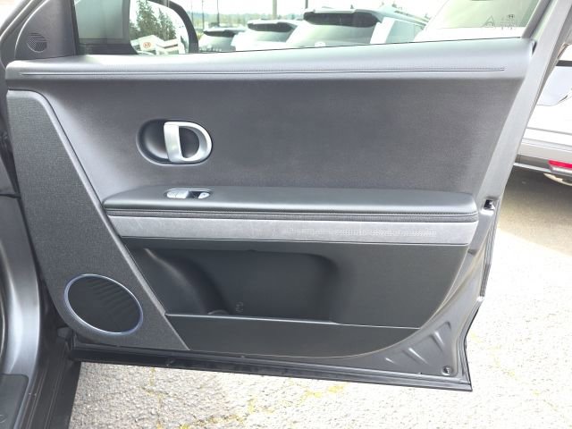 Used 2023 Hyundai Ioniq 5 SEL image 21