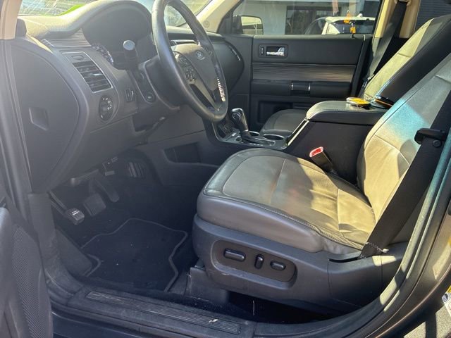 Used 2019 Ford Flex SEL w/ Equipment Group 202A FWD image 5