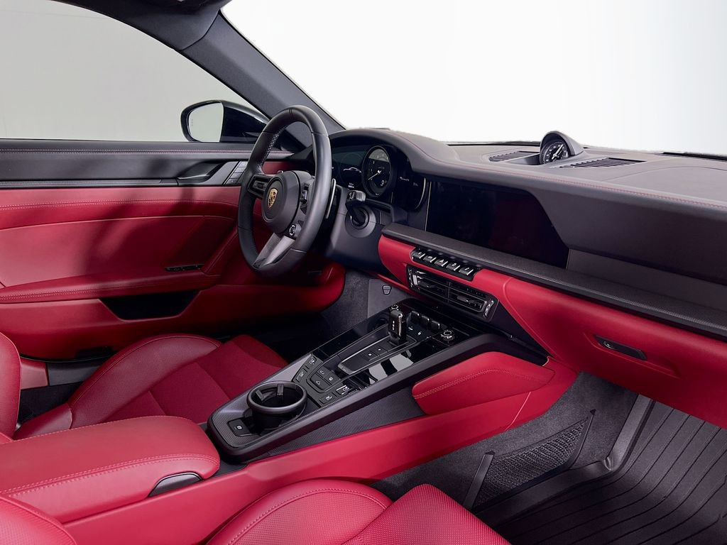 Certified 2024 Porsche 911 Carrera GTS image 30