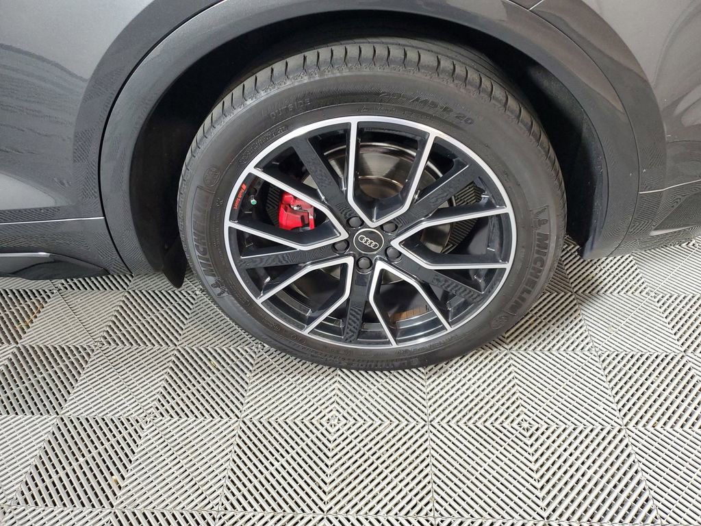 Certified 2023 Audi SQ5 Premium Plus w/ Premium Plus Package AWD/4WD image 10