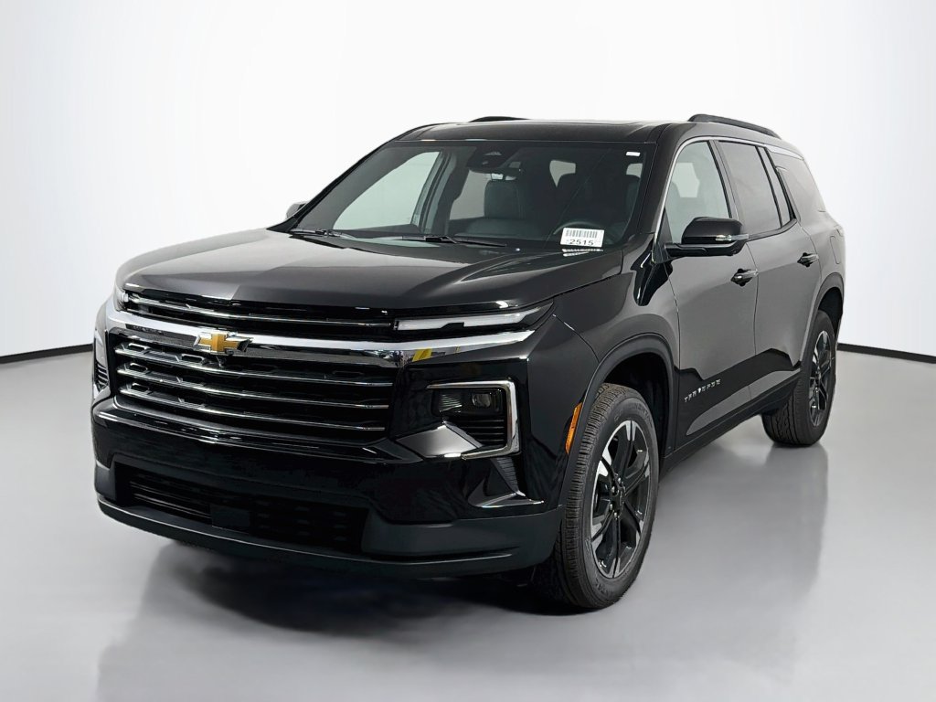 New 2027 Chevrolet Traverse LT w/ Sun and Wheel Package AWD/4WD image 3