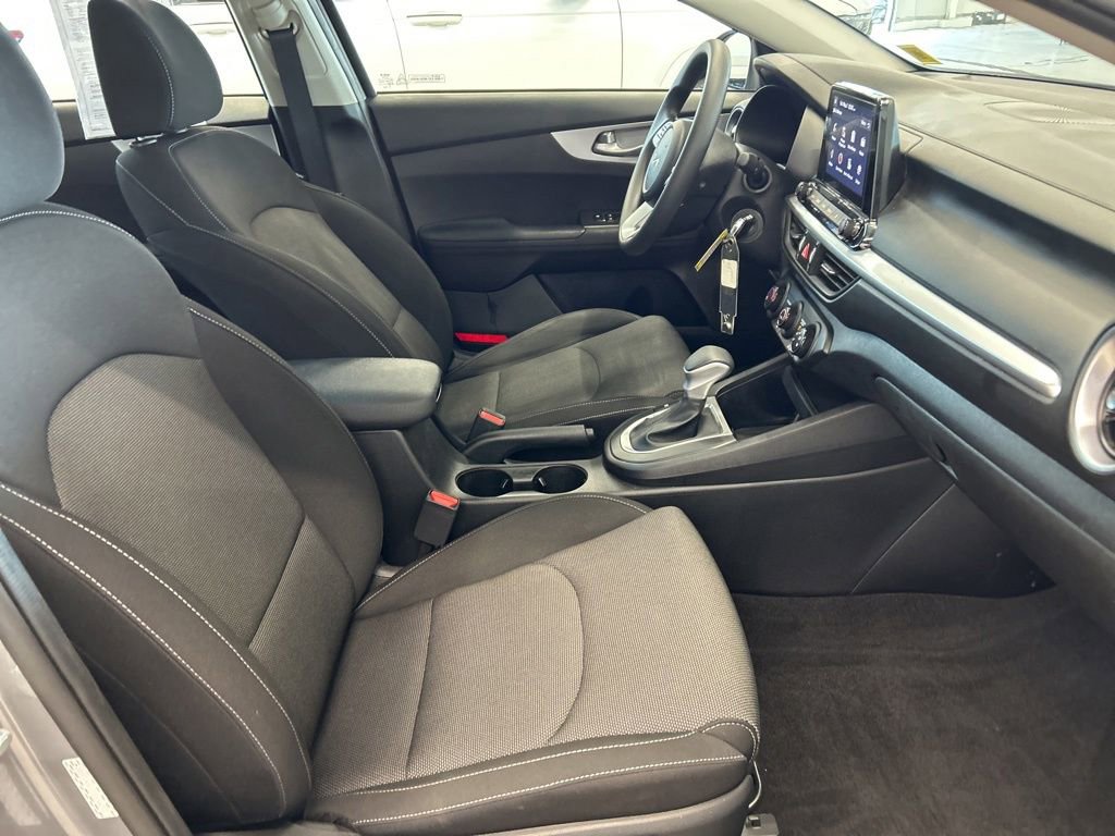 Certified 2023 Kia Forte LXS FWD image 19