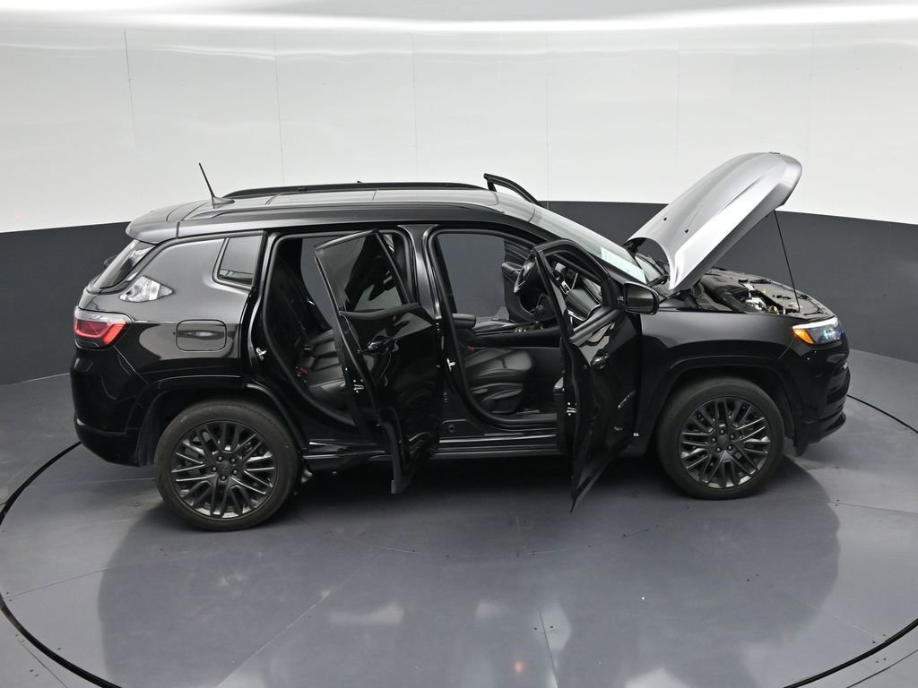 Used 2024 Jeep Compass Limited w/ High Altitude Package AWD/4WD image 43