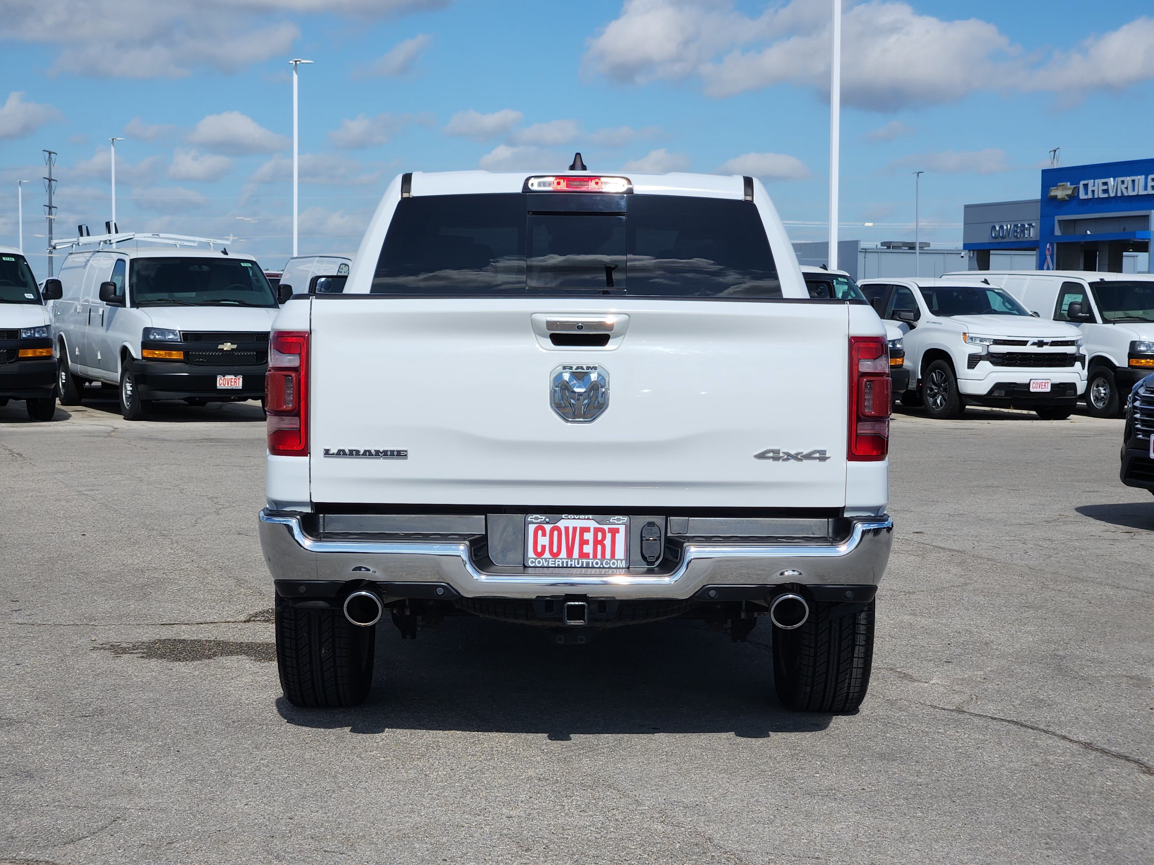 Used 2022 RAM 1500 Laramie AWD/4WD image 6