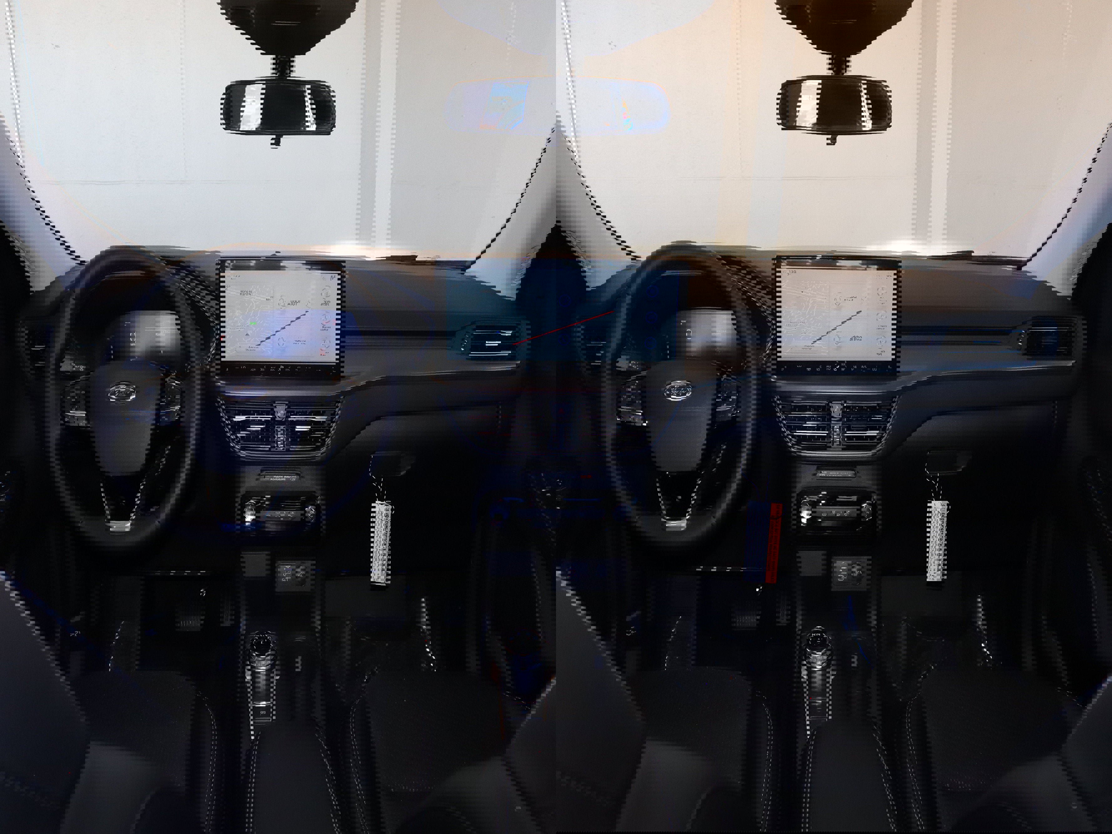 New 2025 Ford Escape SE w/ Class II Trailer Tow Package image 21