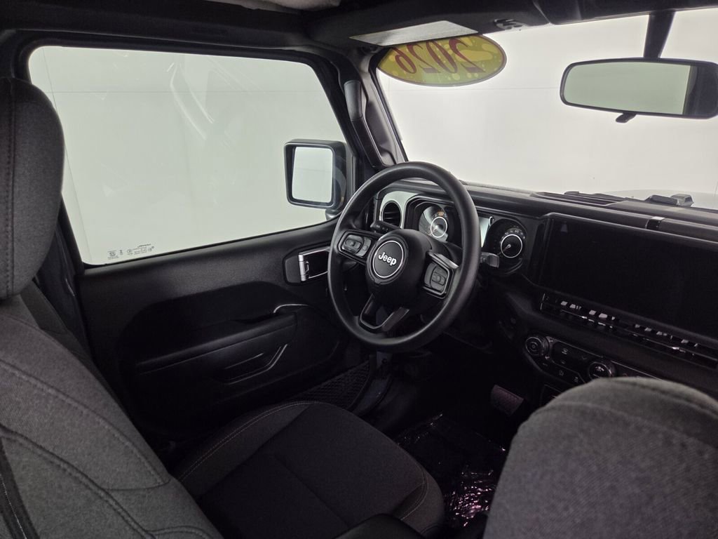 Used 2026 Jeep Wrangler Sport AWD/4WD image 31