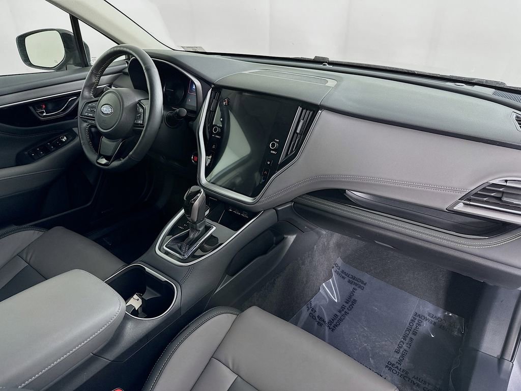 Certified 2025 Subaru Outback Onyx Edition image 36