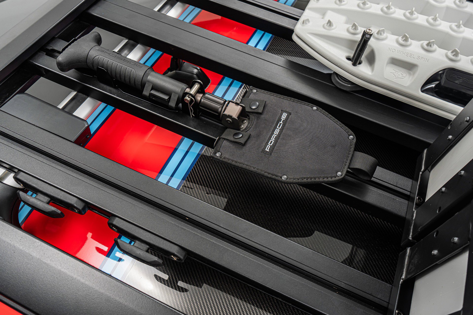 Used 2024 Porsche 911 Dakar AWD/4WD image 33