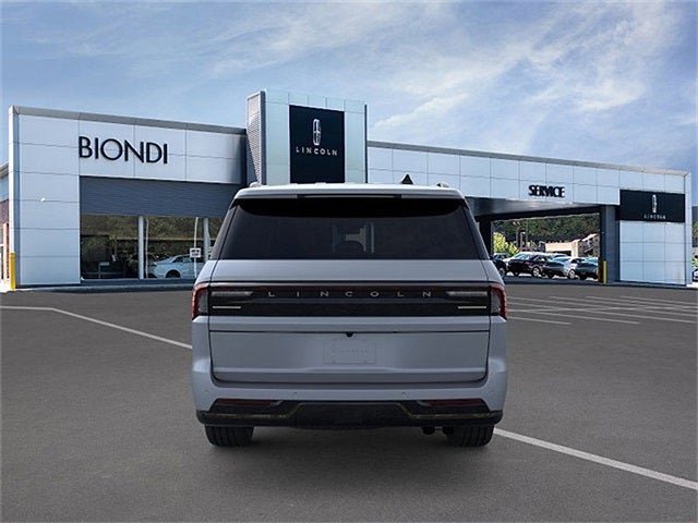 New 2025 Lincoln Navigator L Reserve w/ Jet Appearance Package AWD/4WD image 5