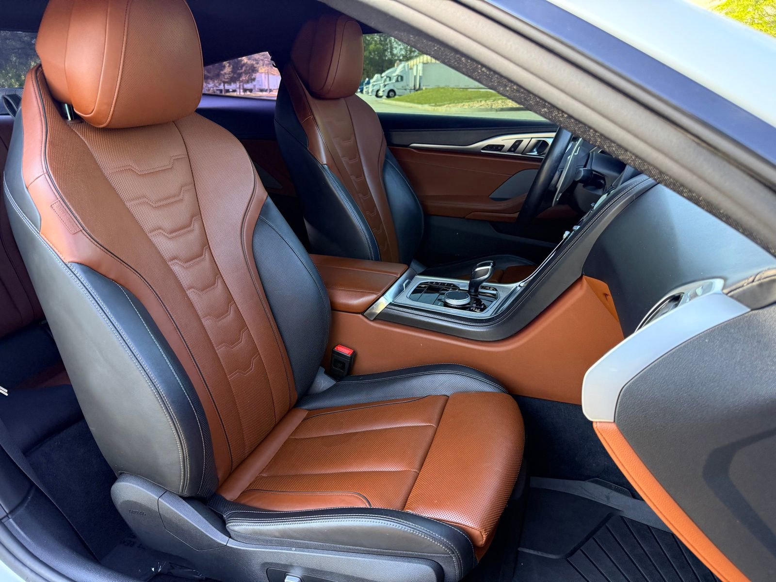 Used 2021 BMW M850i xDrive Coupe AWD/4WD image 38